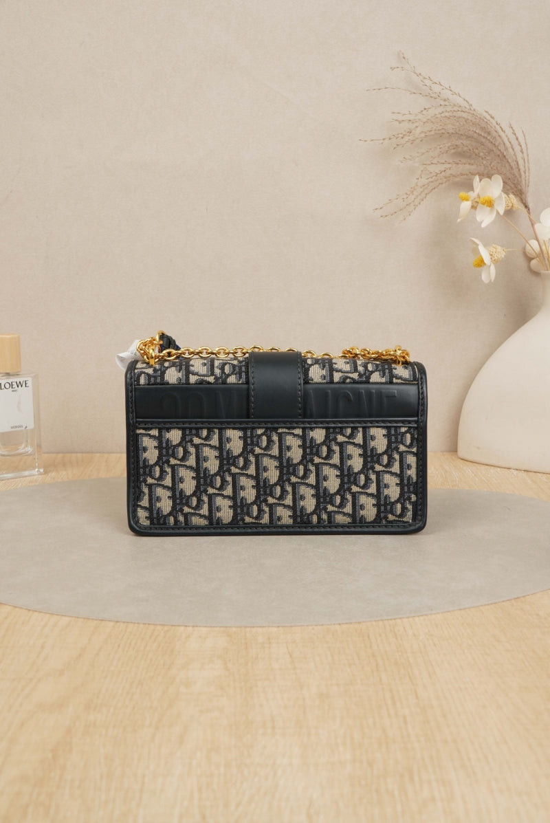 30 Montaigne East-West Bag with Chain Blue Dior Oblique Jacquard