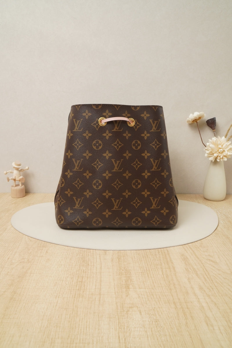 Louis Vuitton NéoNoé MM Monogram Canvas M44022