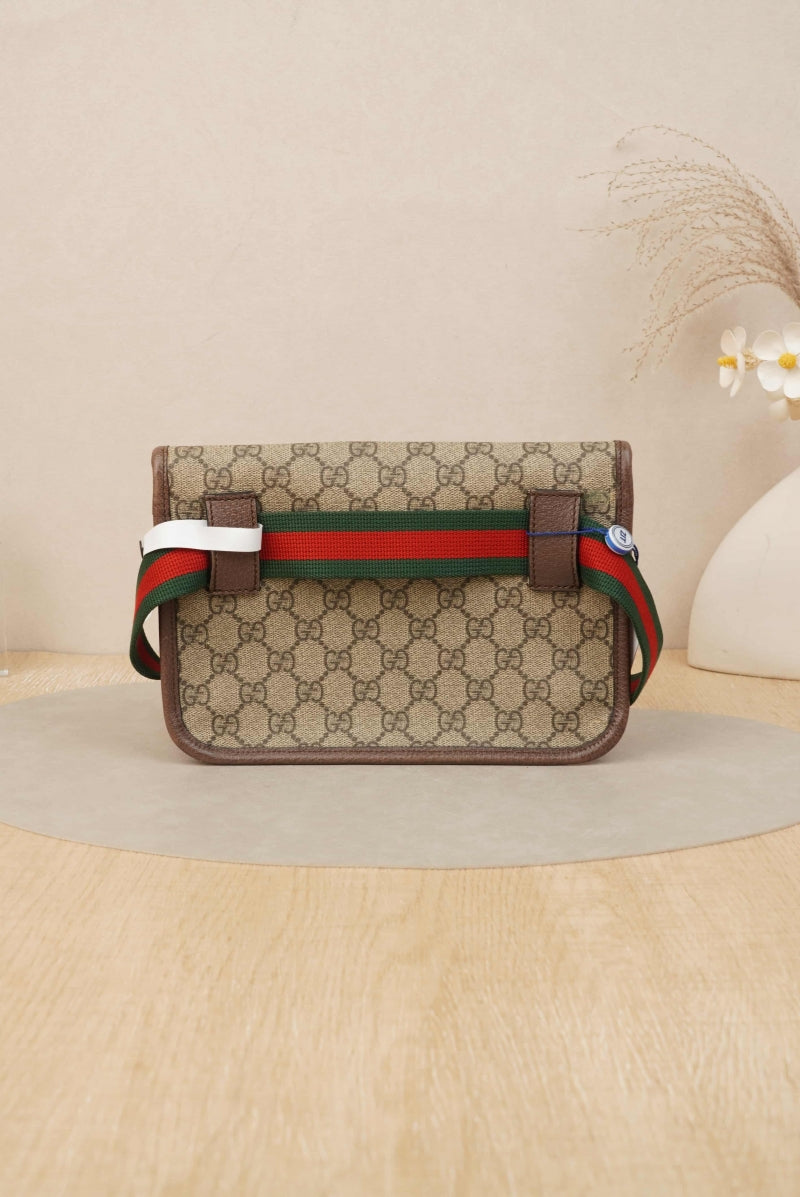 Gucci Neo Vintage GG Supreme belt bag