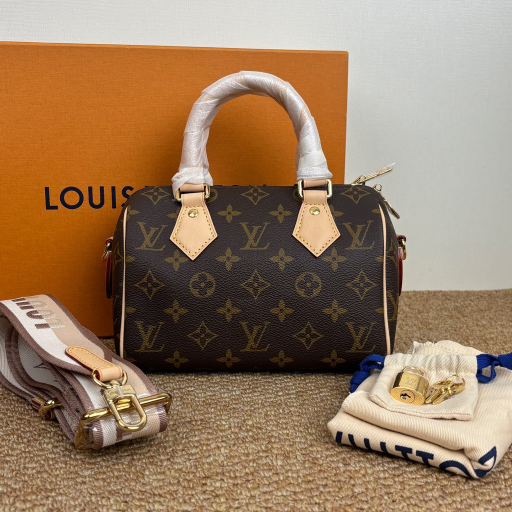 M45957 Speedy Bandoulière 20 in Monogram Canvas