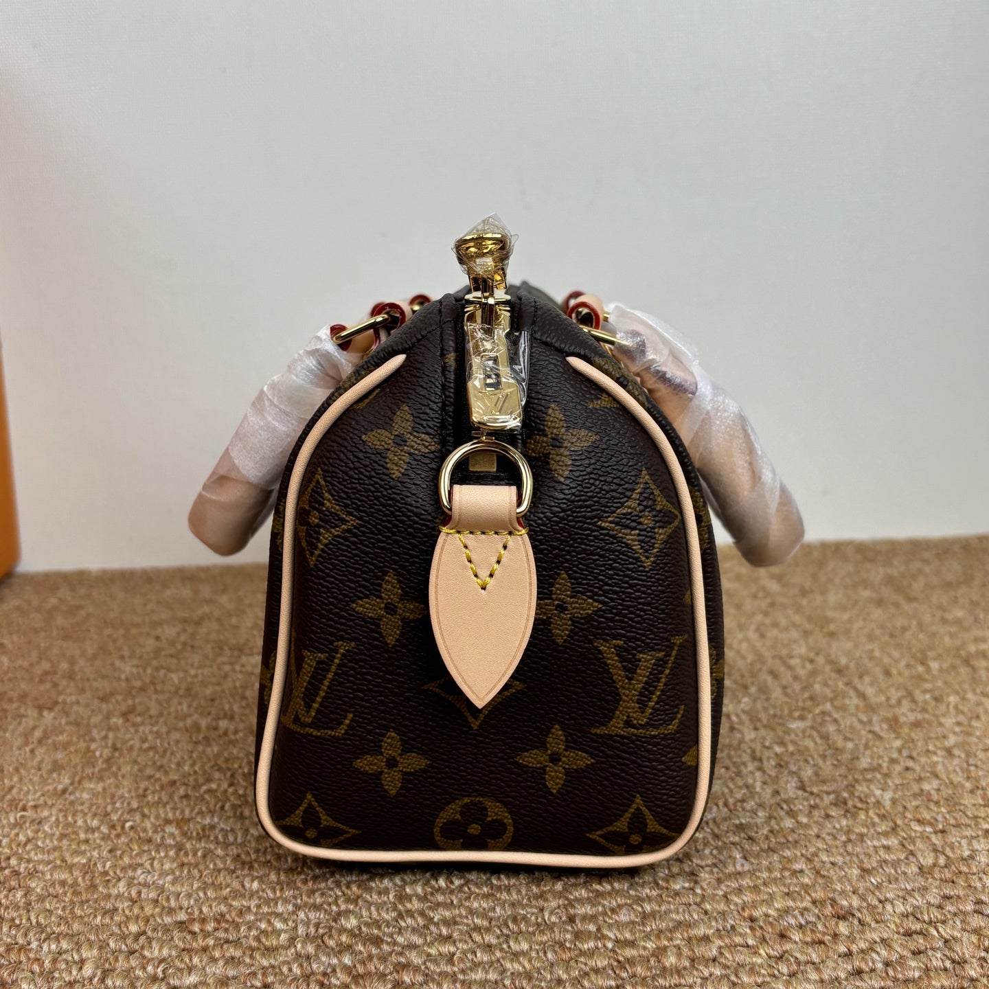 M45957 Speedy Bandoulière 20 in Monogram Canvas