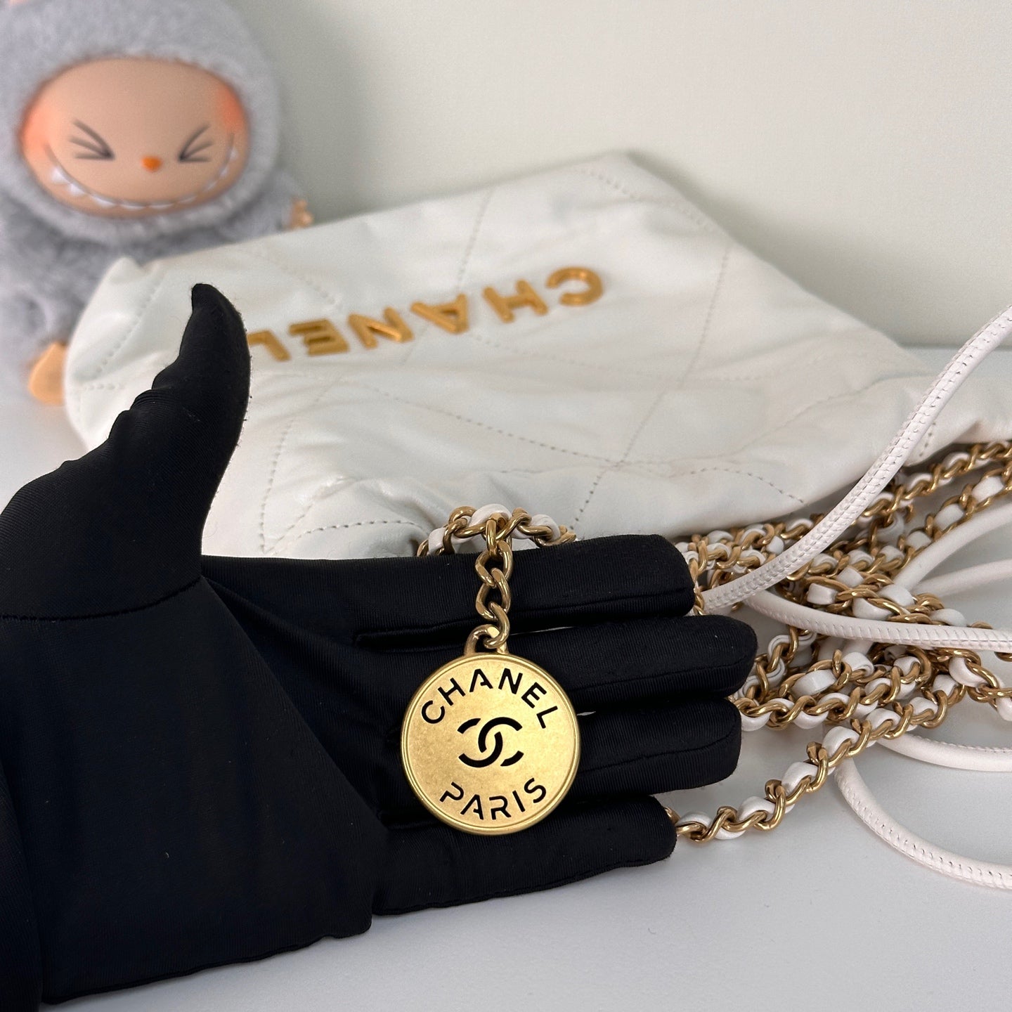 22 Mini Handbag in Shiny Grained Calfskin & Gold-Tone Metal