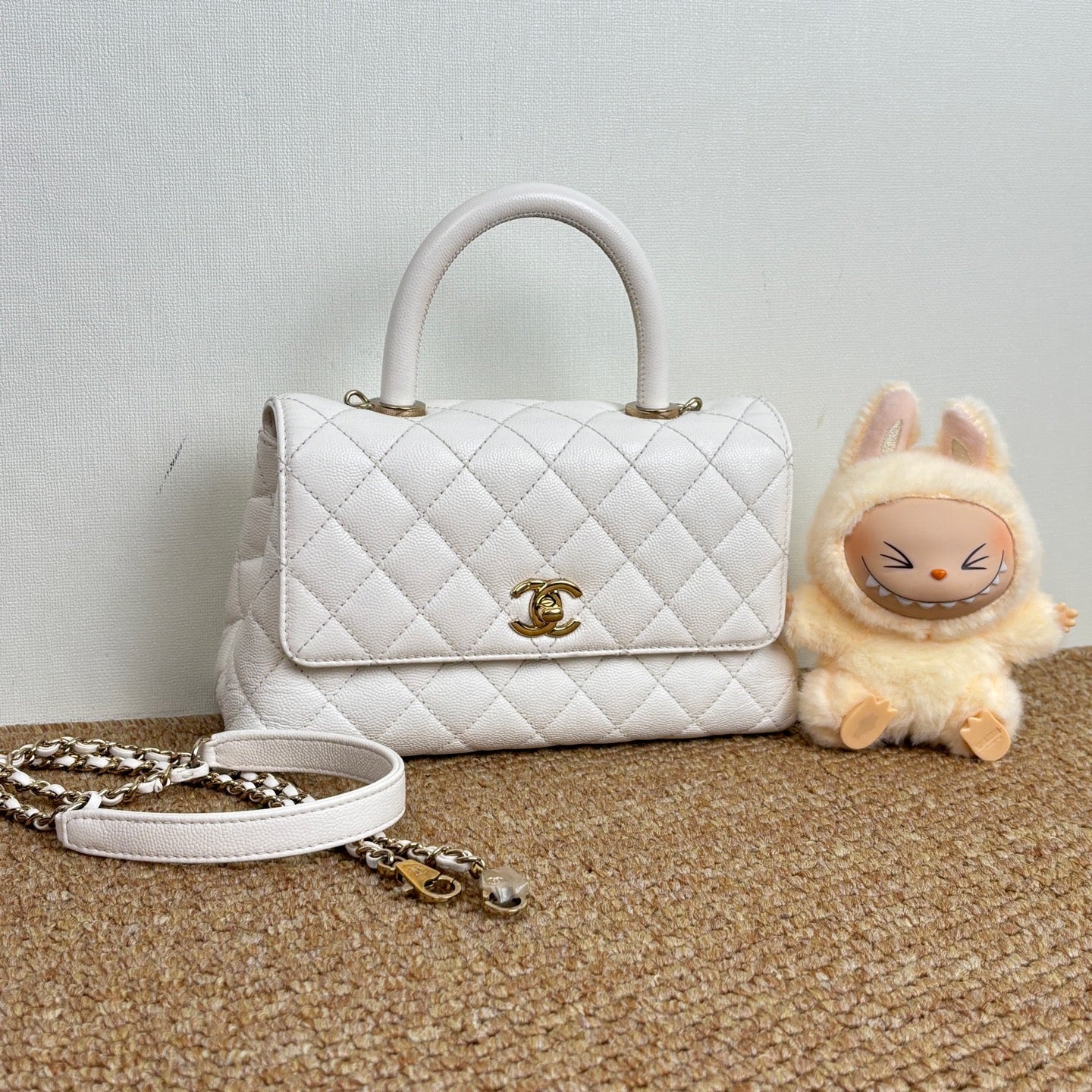 Chanel Coco Handle Medium Bag in Grained Calfskin