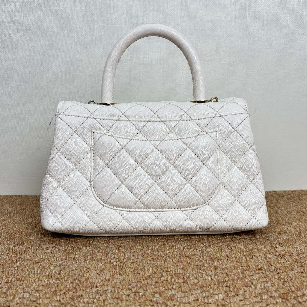 Chanel Coco handle Small 24cm