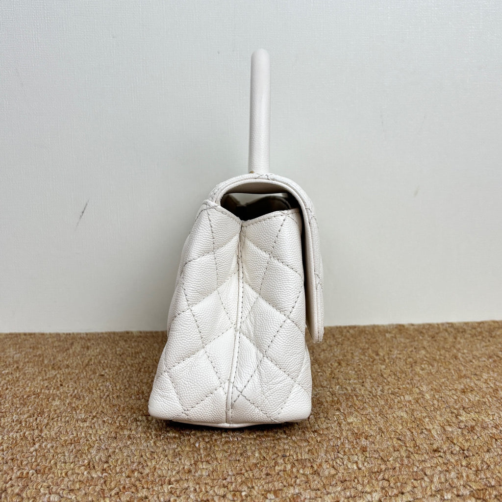 Chanel Coco handle Small 24cm