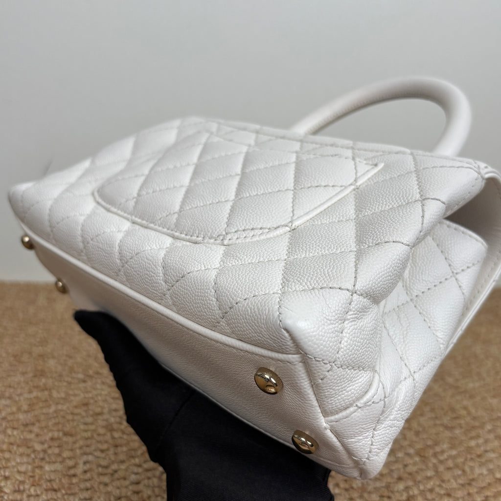 Chanel Coco handle Small 24cm