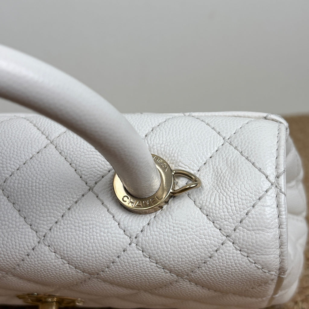 Chanel Coco Handle Medium Bag in Grained Calfskin