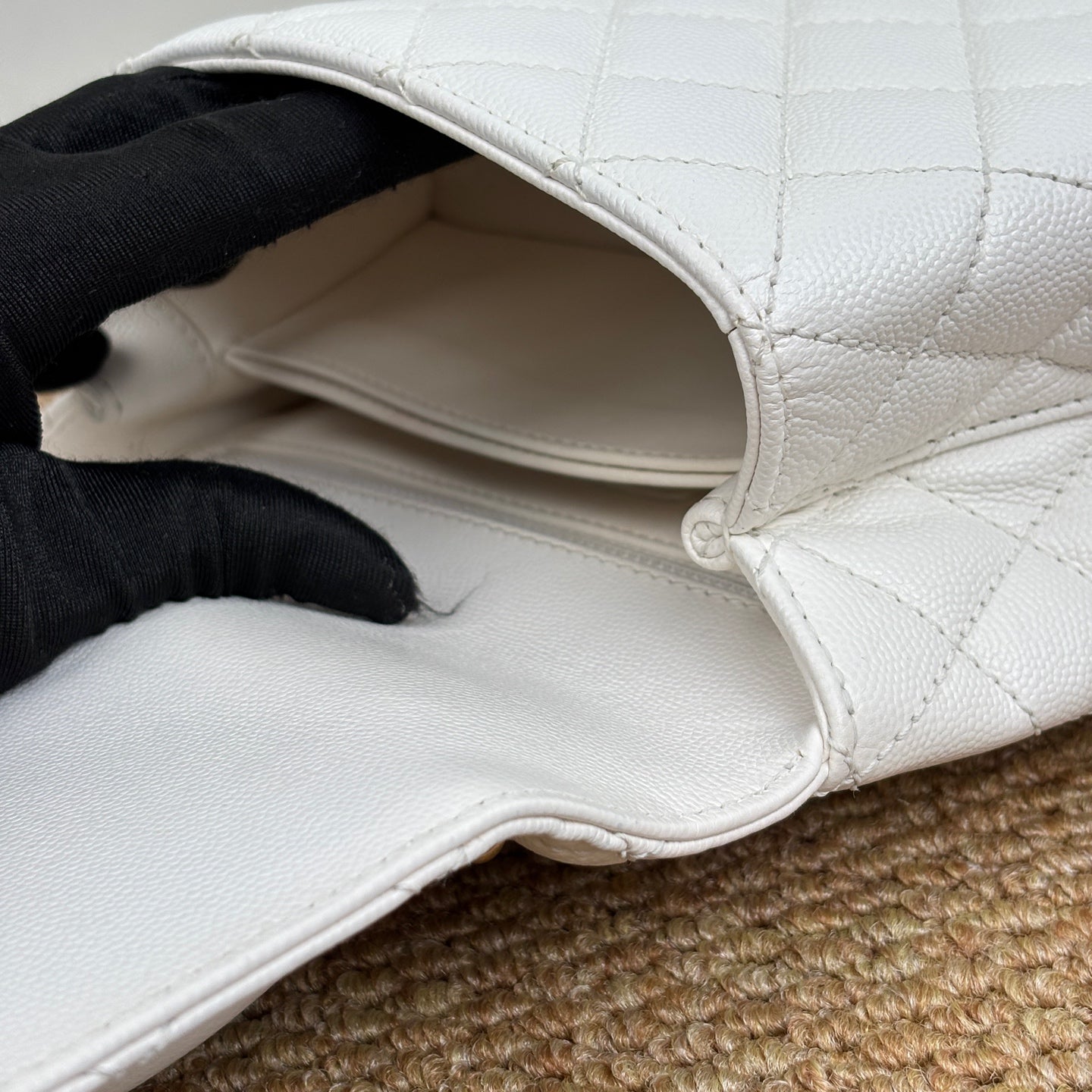 Chanel Coco Handle Medium Bag in Grained Calfskin