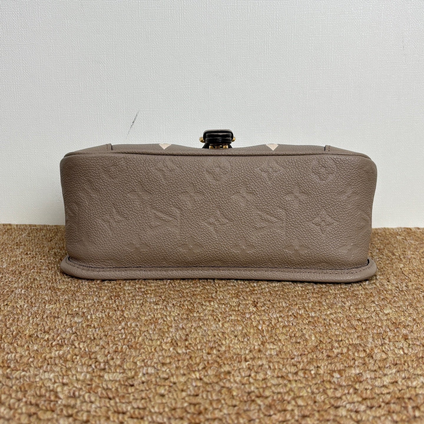 Louis Vuitton Diane Bag in Empreinte Leather M46583