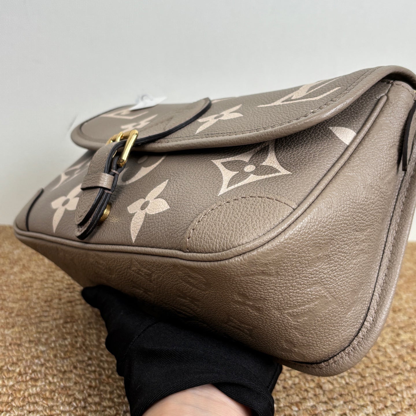 Louis Vuitton Diane Bag in Empreinte Leather M46583
