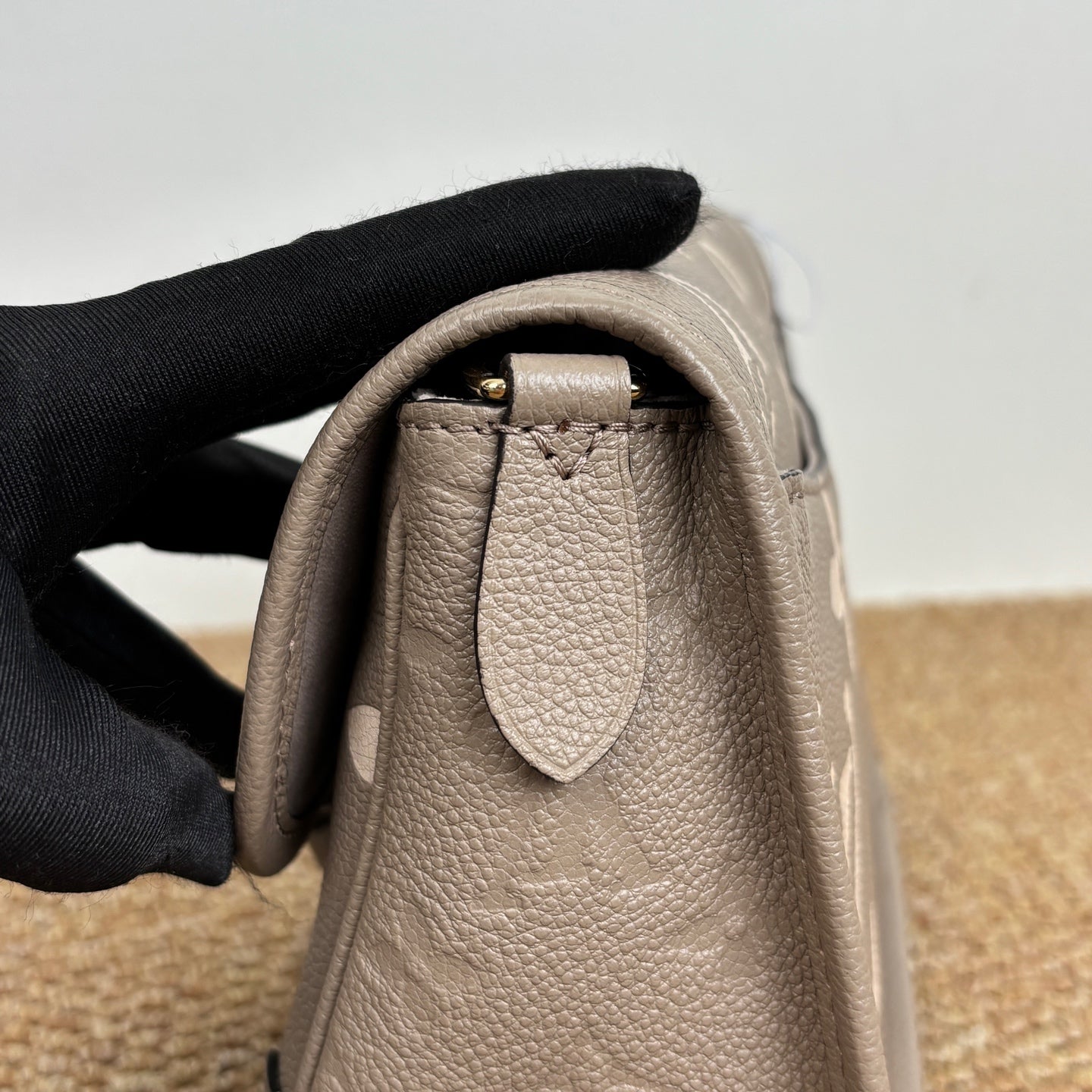 Louis Vuitton Diane Bag in Empreinte Leather M46583