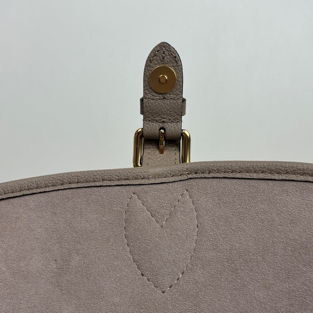 Louis Vuitton Diane Bag in Empreinte Leather M46583