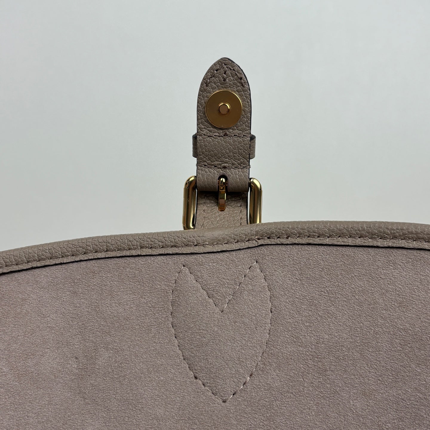 Louis Vuitton Diane Bag in Empreinte Leather M46583