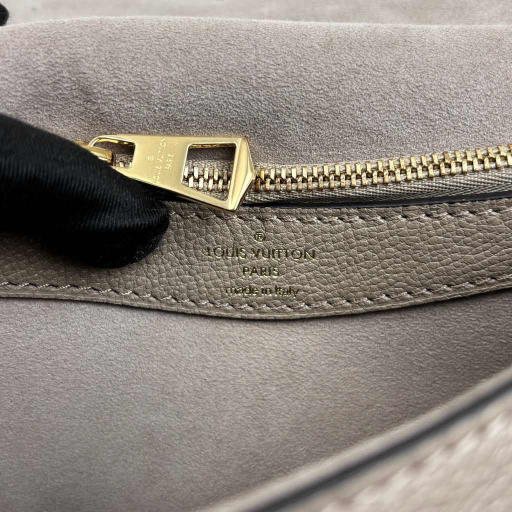 Louis Vuitton Diane Bag in Empreinte Leather M46583