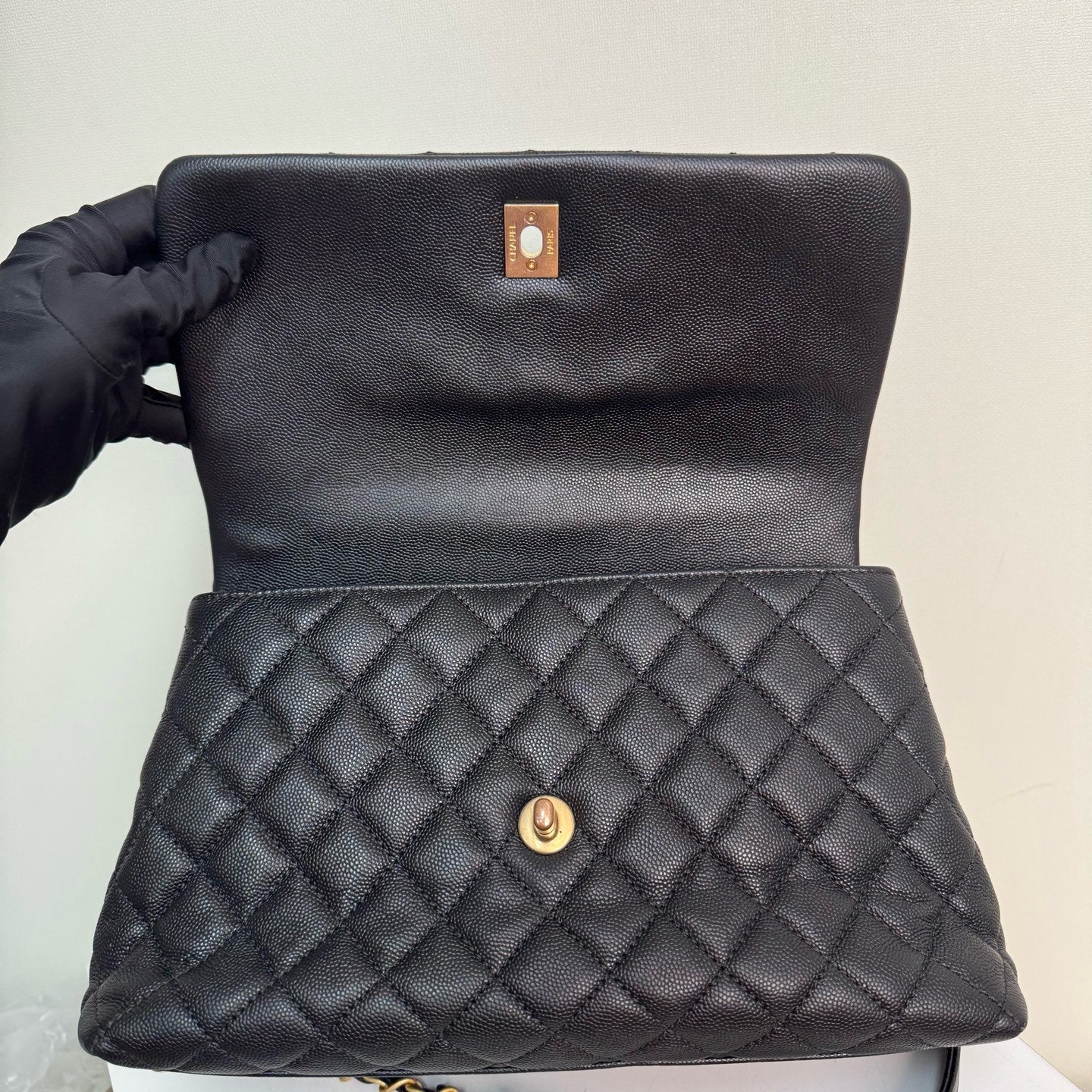 CHANEL HANDBAGS coco handle caviar quilted leather - A92991 Y61556 94305 crossbody bags