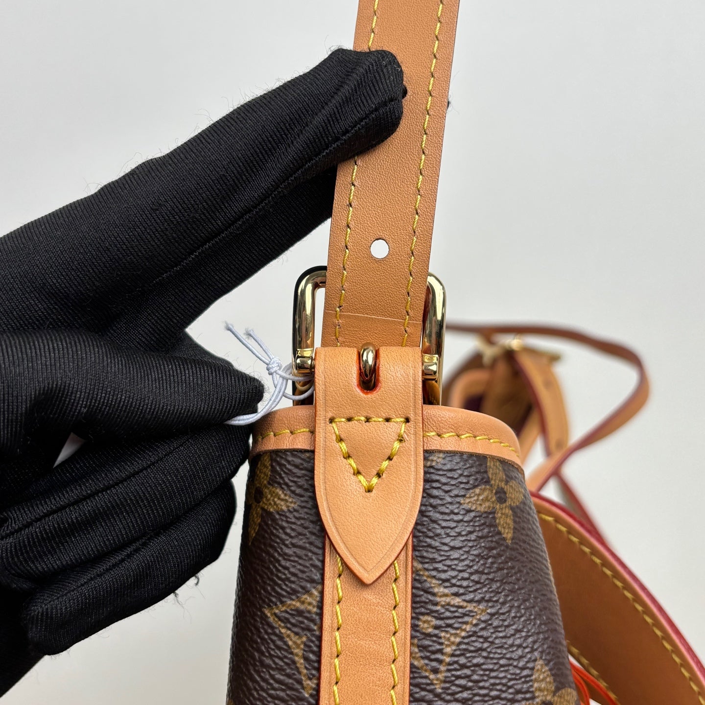 Louis Vuitton M46203 CarryAll PM