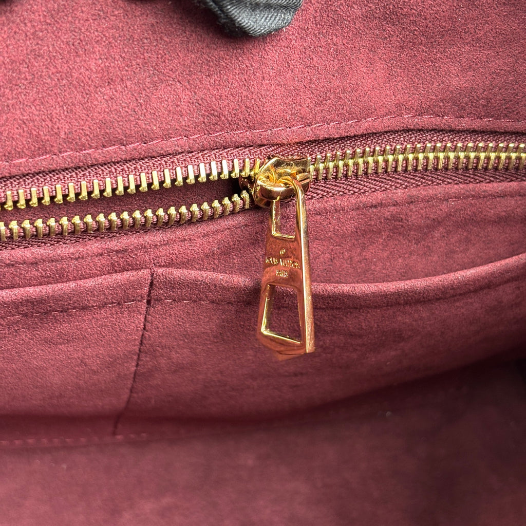 Louis Vuitton M46203 CarryAll PM