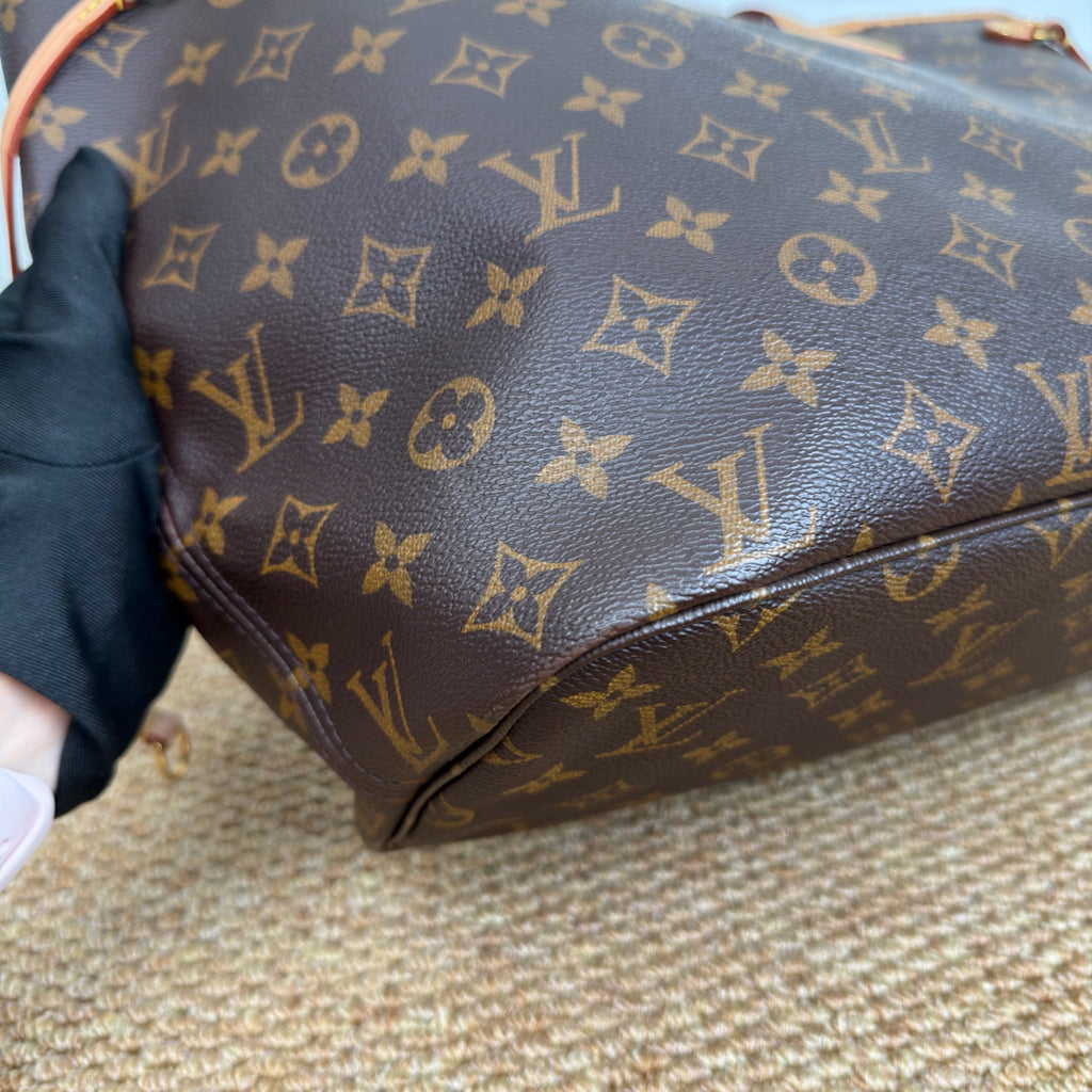 Louis Vuitton Neverfull GM Tote Bag in Monogram Canvas M41178