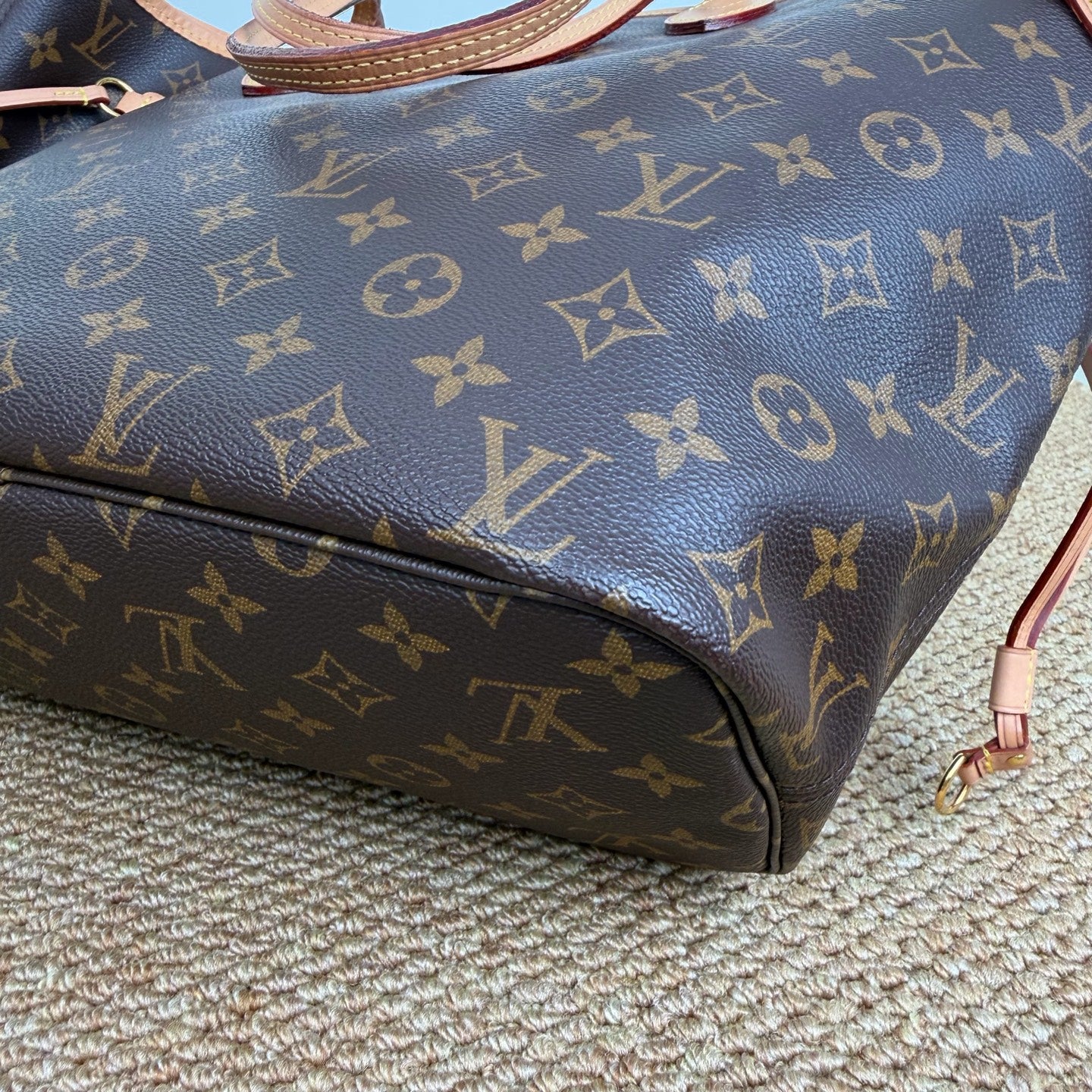 Louis Vuitton Neverfull GM Tote Bag in Monogram Canvas M41178