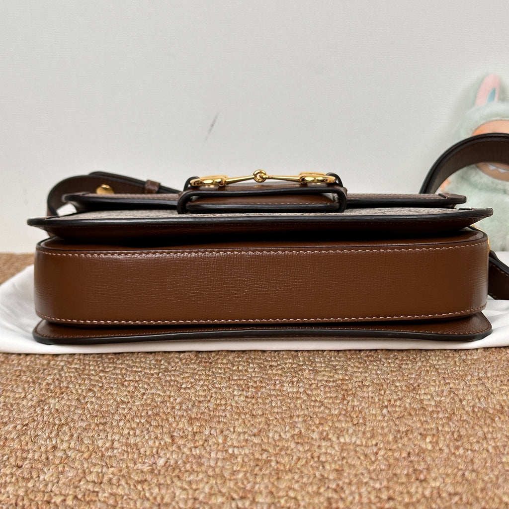 Gucci Horsebit 1955 medium bag in beige and ebony GG Supreme canvas 602204 92TCG 8563