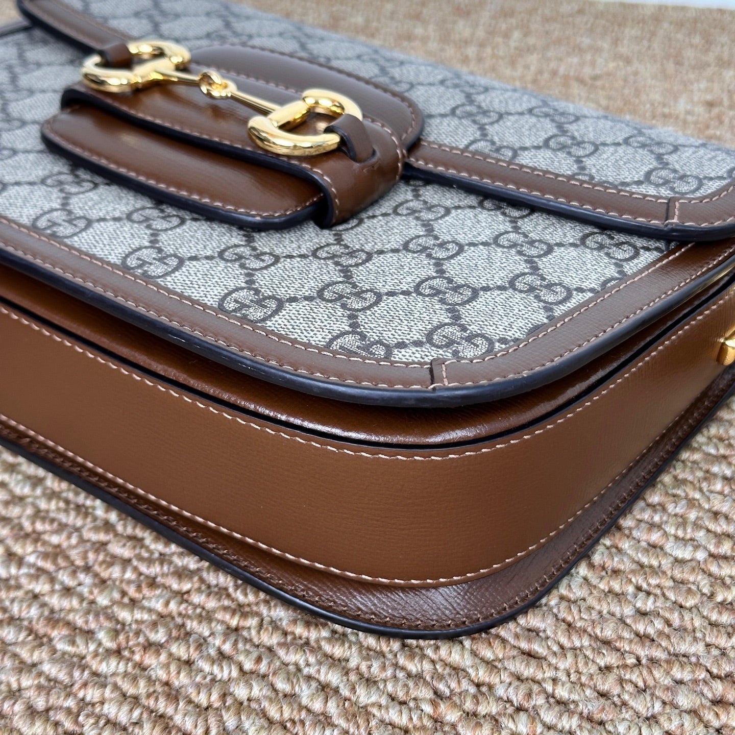 Gucci Horsebit 1955 medium bag in beige and ebony GG Supreme canvas 602204 92TCG 8563