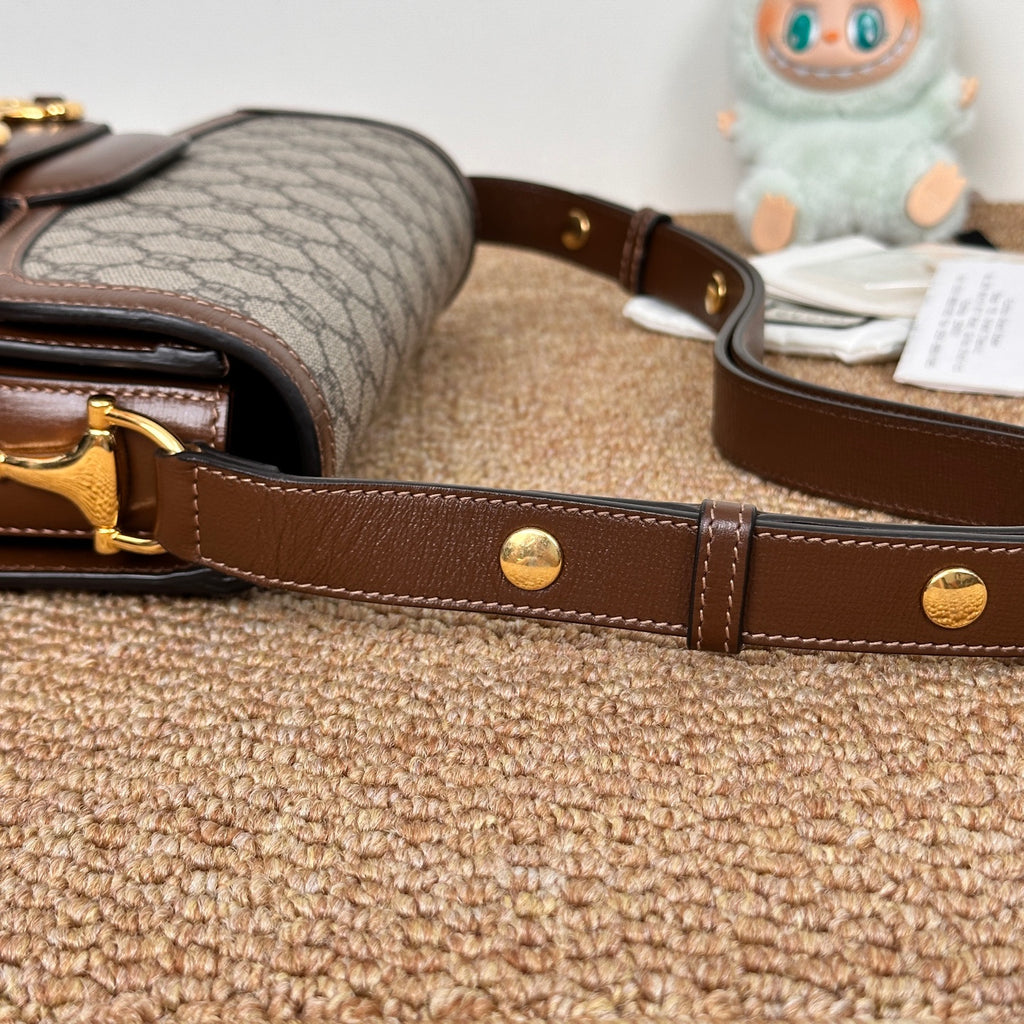 Gucci Horsebit 1955 medium bag in beige and ebony GG Supreme canvas 602204 92TCG 8563