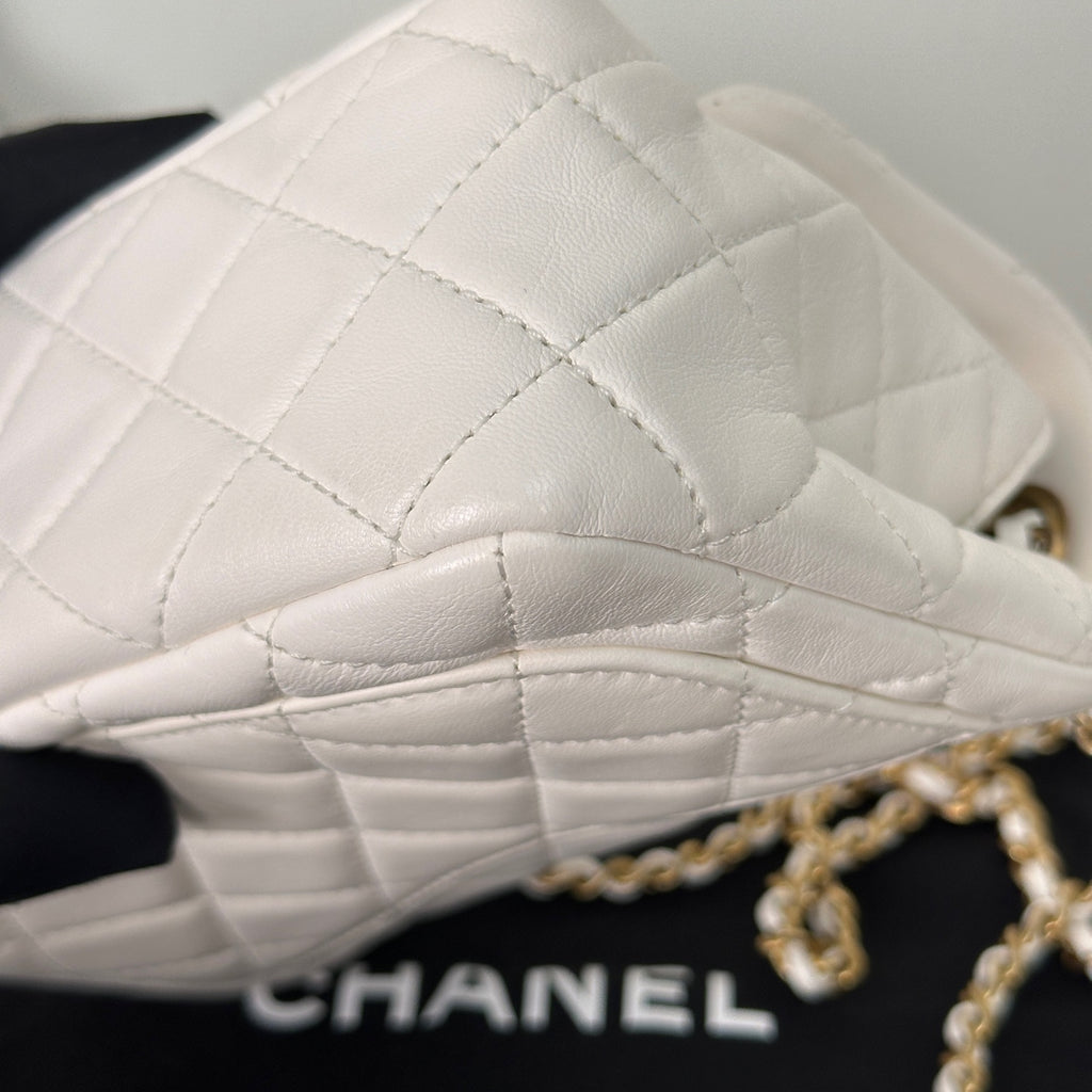 Chanel Coco Handle Medium Bag in Grained Calfskin