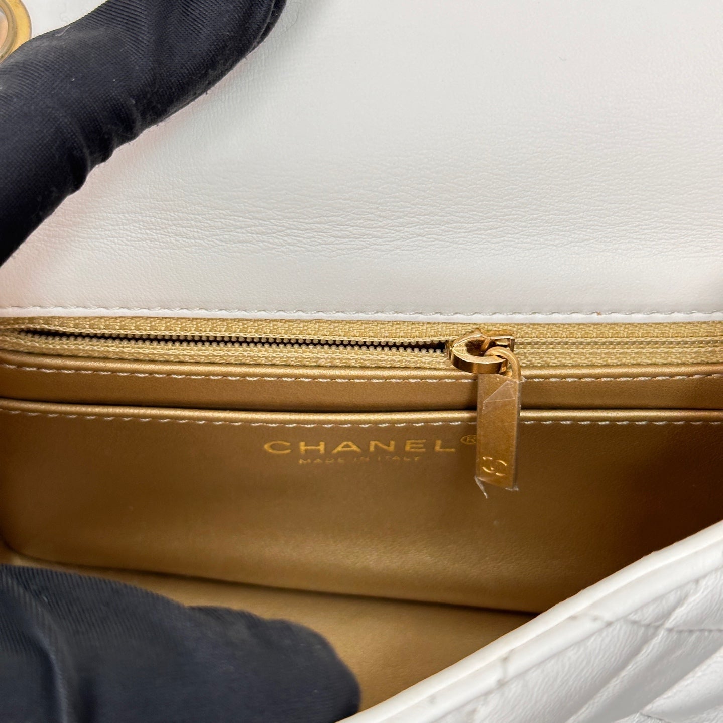 Chanel Coco Handle Medium Bag in Grained Calfskin