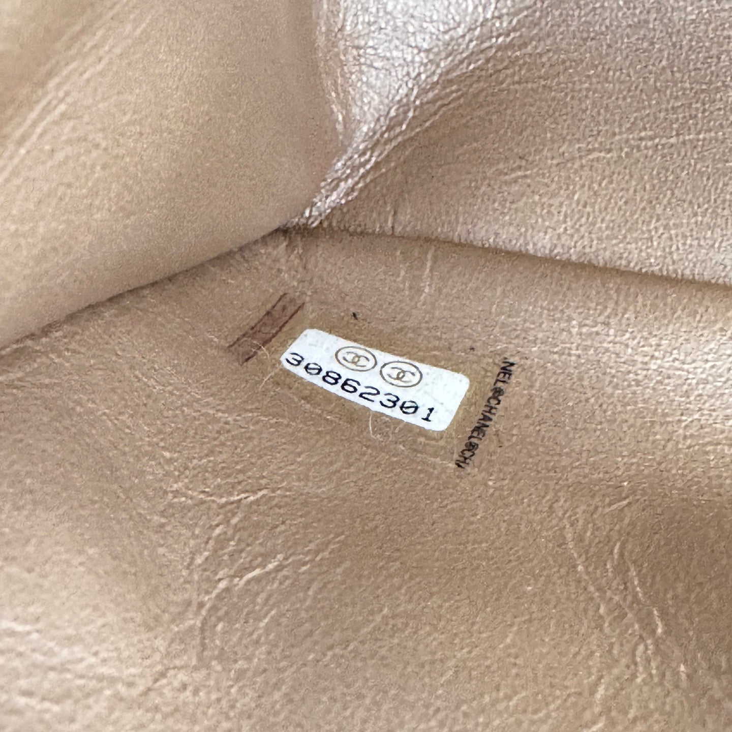 Chanel Coco Handle Medium Bag in Grained Calfskin