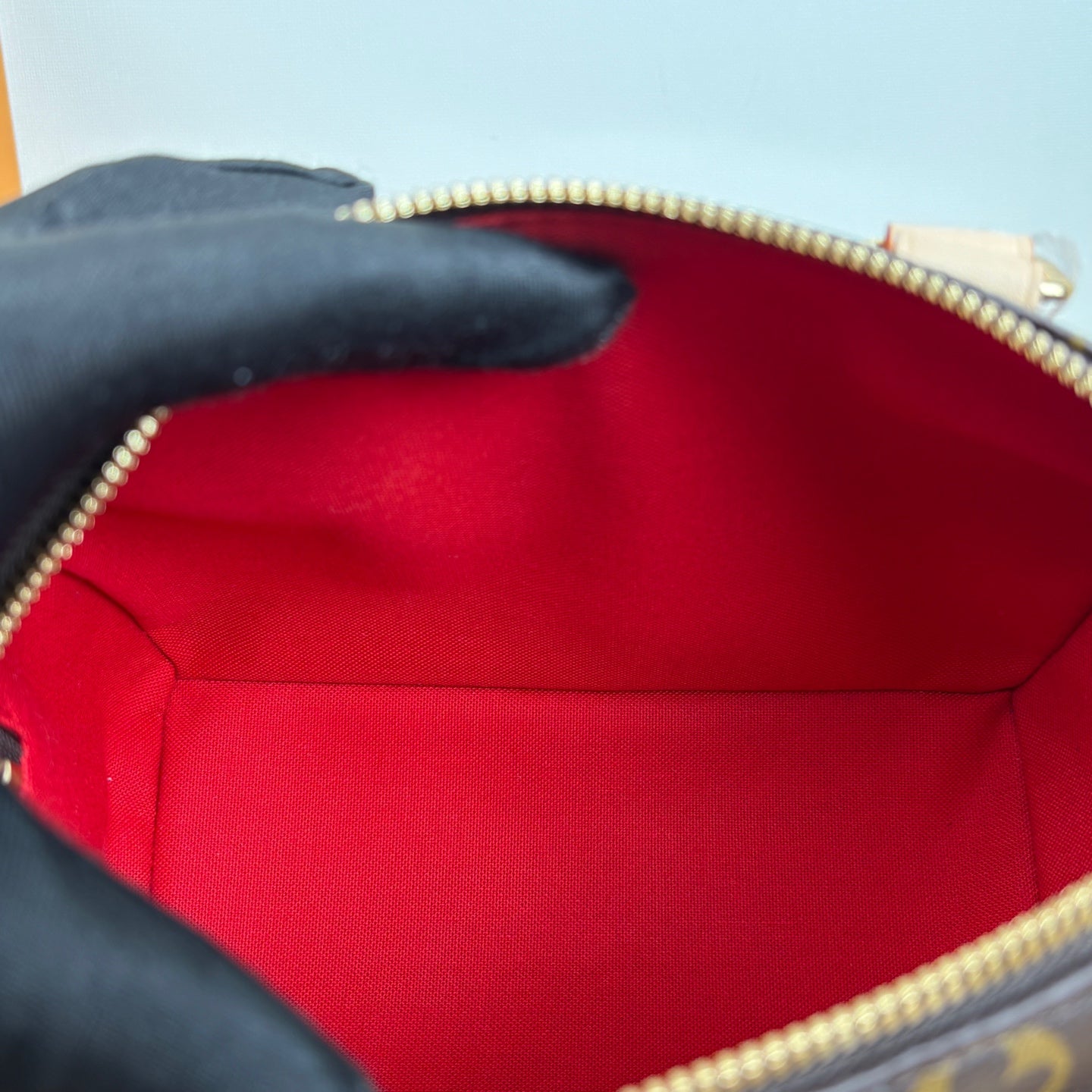 M45957 Speedy Bandoulière 20 in Monogram Canvas