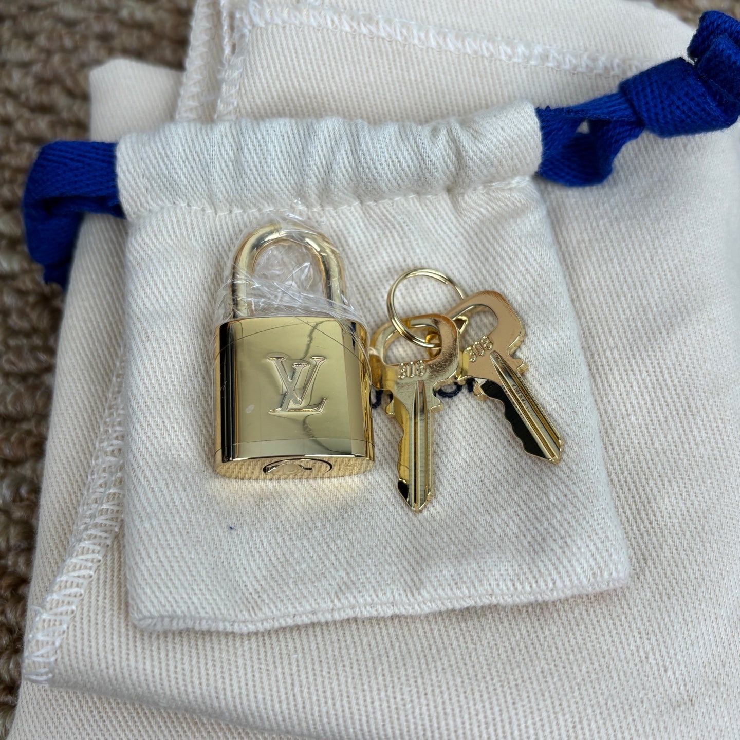 M45957 Speedy Bandoulière 20 in Monogram Canvas