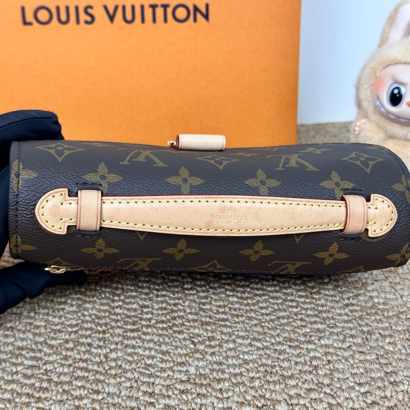 Louis Vuitton Pochette Métis East West in Monogram Canvas M46279