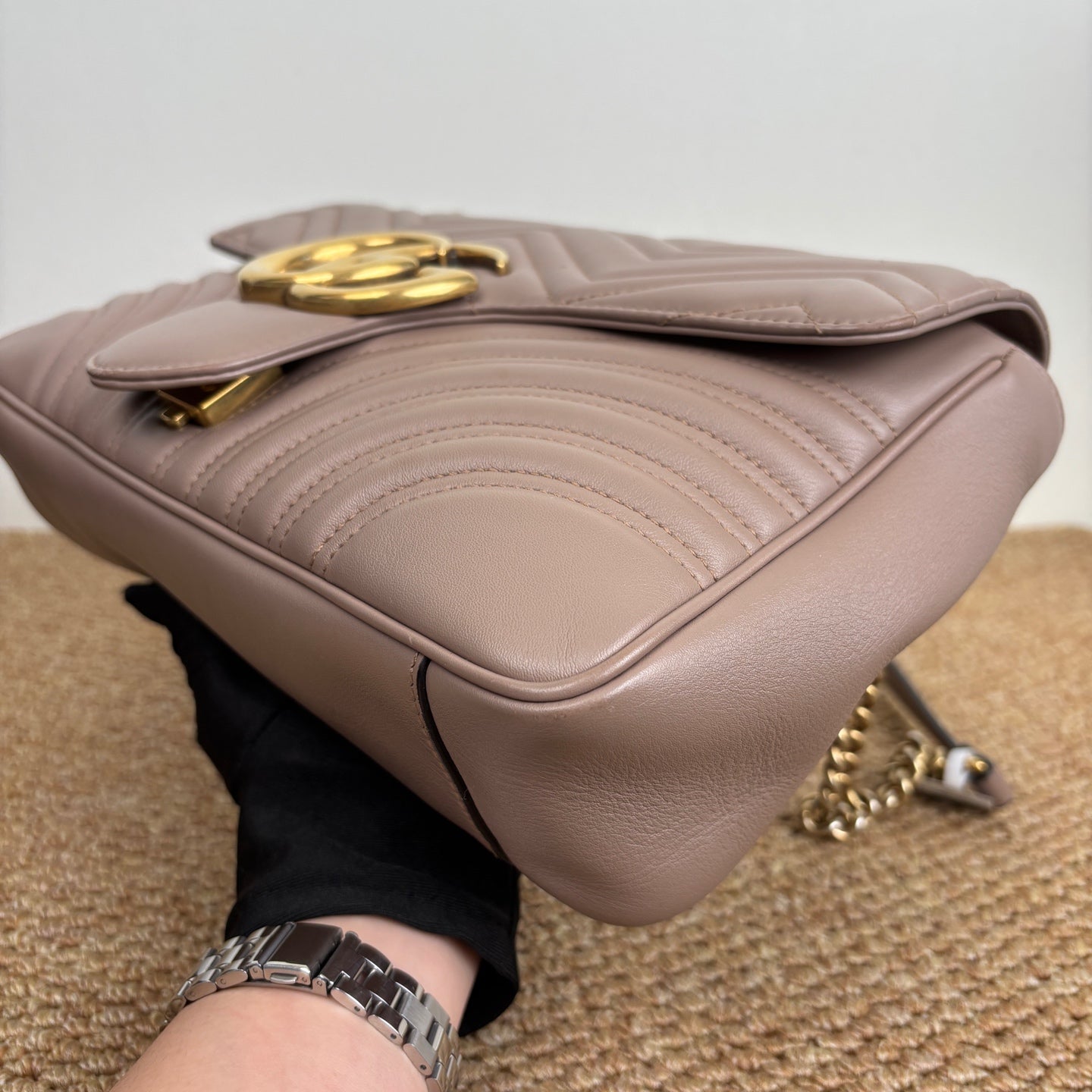 Gucci GG Marmont medium shoulder bag in quilted chevron leather 443497 DTDIT 5729