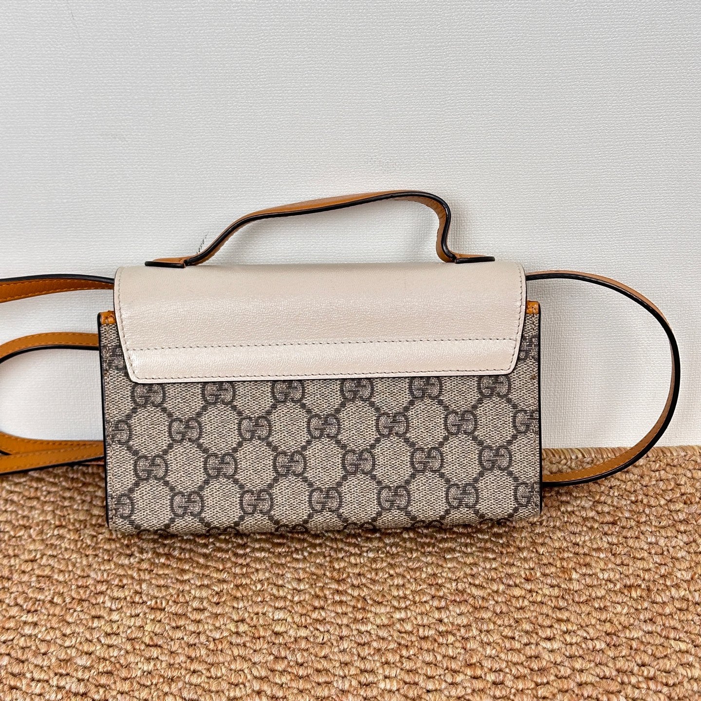 Gucci Padlock mini shoulder bag in beige and ebony GG Supreme canvas 652683 96GAG 9763