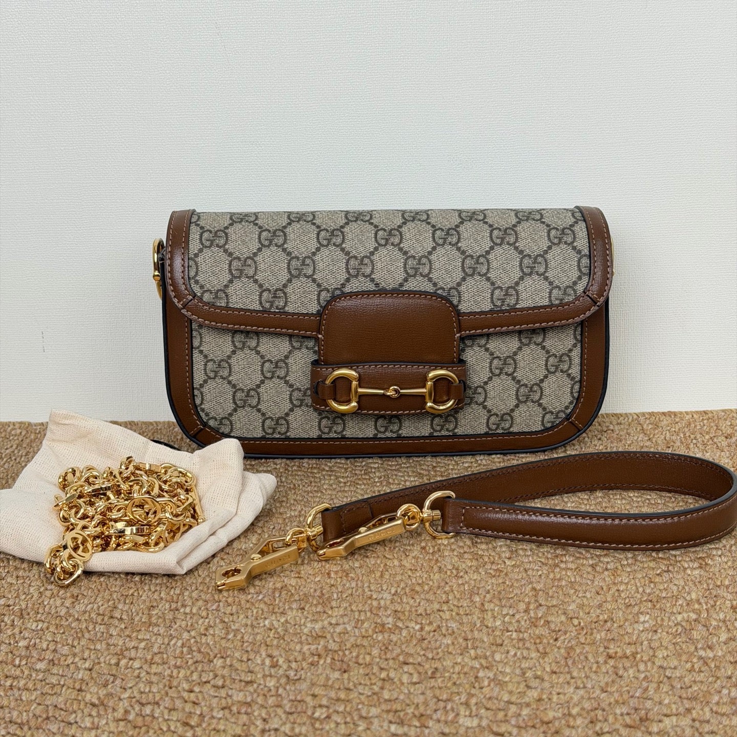 Gucci Horsebit 1955 mini bag in beige and ebony GG Supreme canvas 735178 92TCG 8563