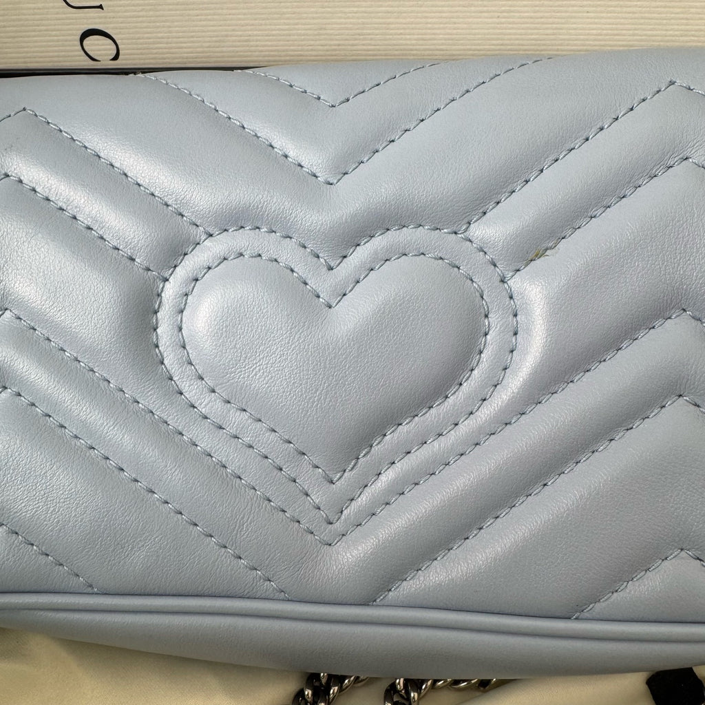 Gucci GG Marmont ultra mini bag in quilted chevron leather 476433-DTDCP-4928