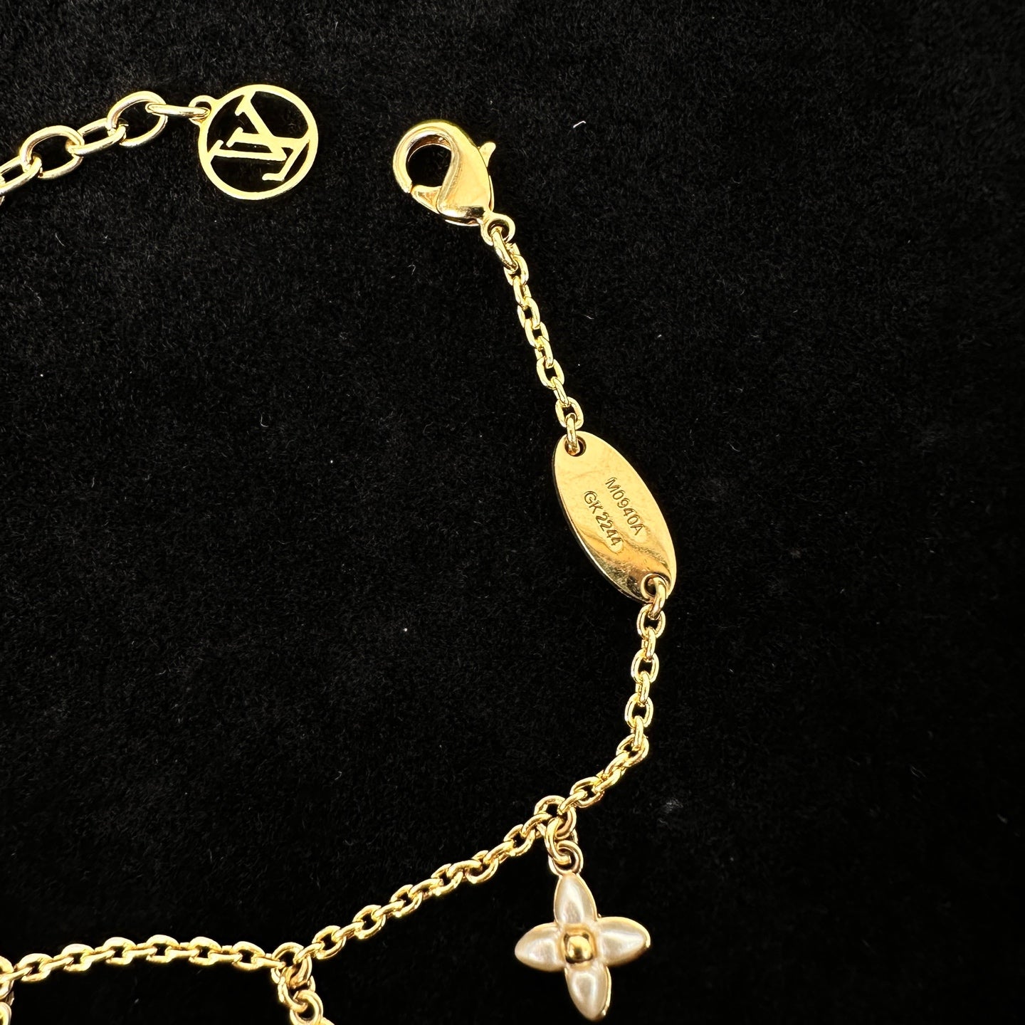 Louis Vuitton Floragram Bracelet, Gold-Tone Metal M0940A