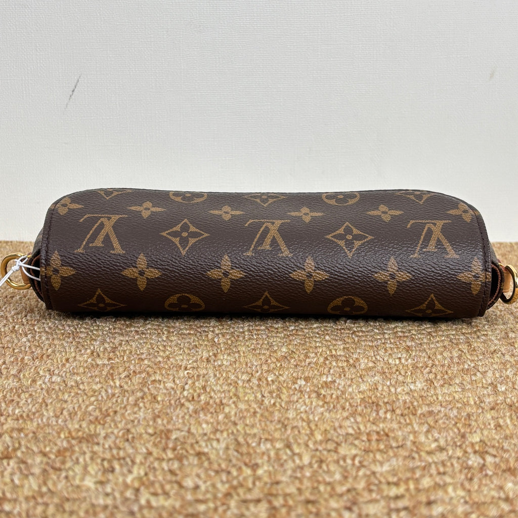 Louis Vuitton Wallet On Chain Ivy Monogram