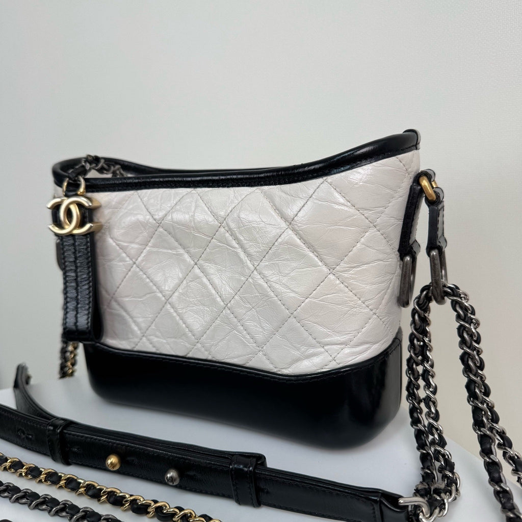 Chanel Small Gabrielle Hobo Bag Aged Calfskin & Smooth Calfskin White & Black A91810Y61477C0200
