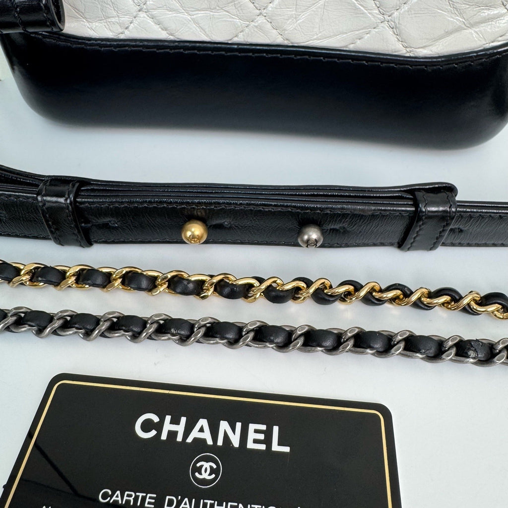 Chanel Small Gabrielle Hobo Bag Aged Calfskin & Smooth Calfskin White & Black A91810Y61477C0200