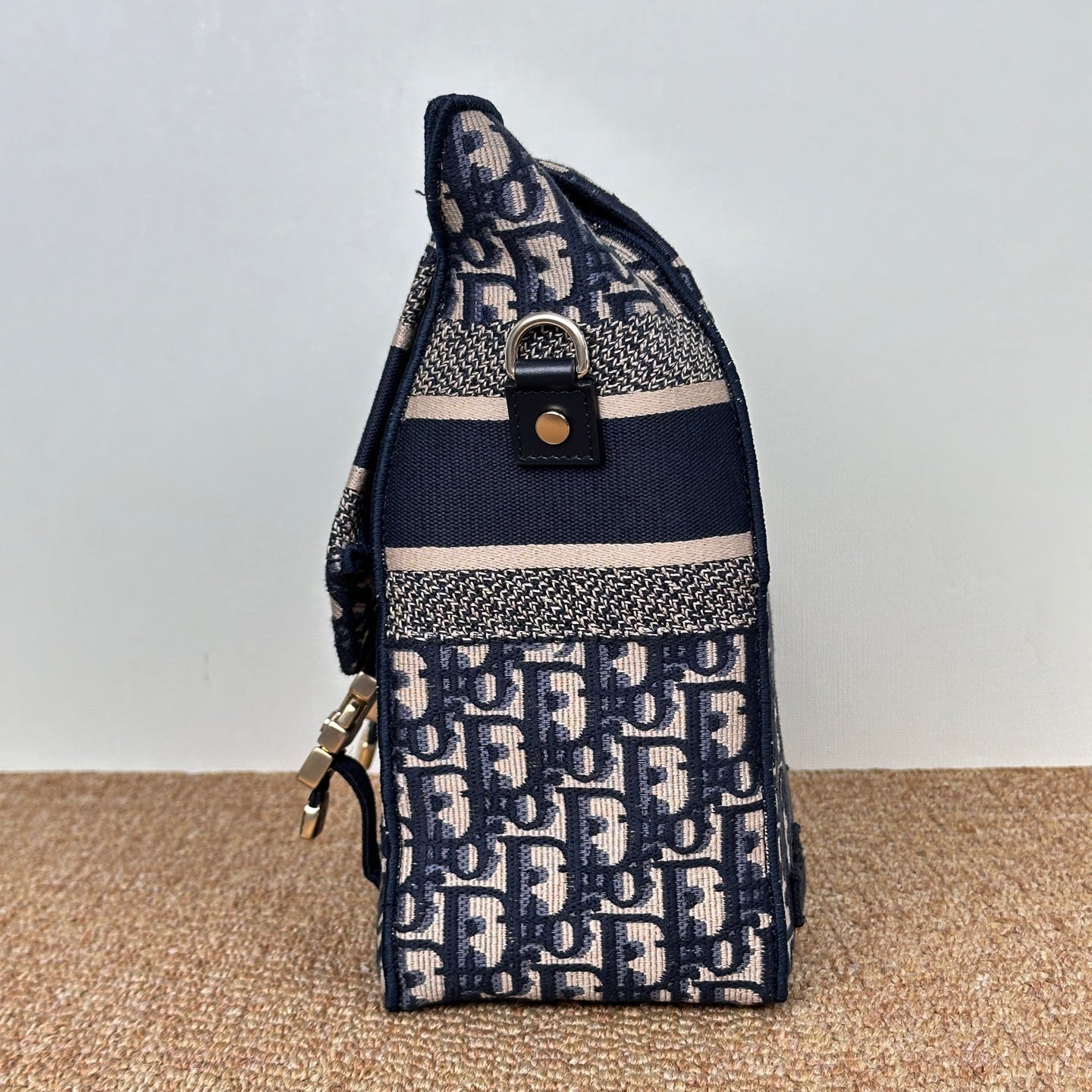Medium Diorcamp Bag Blue Dior Oblique Embroidery M1240ORIW_M928