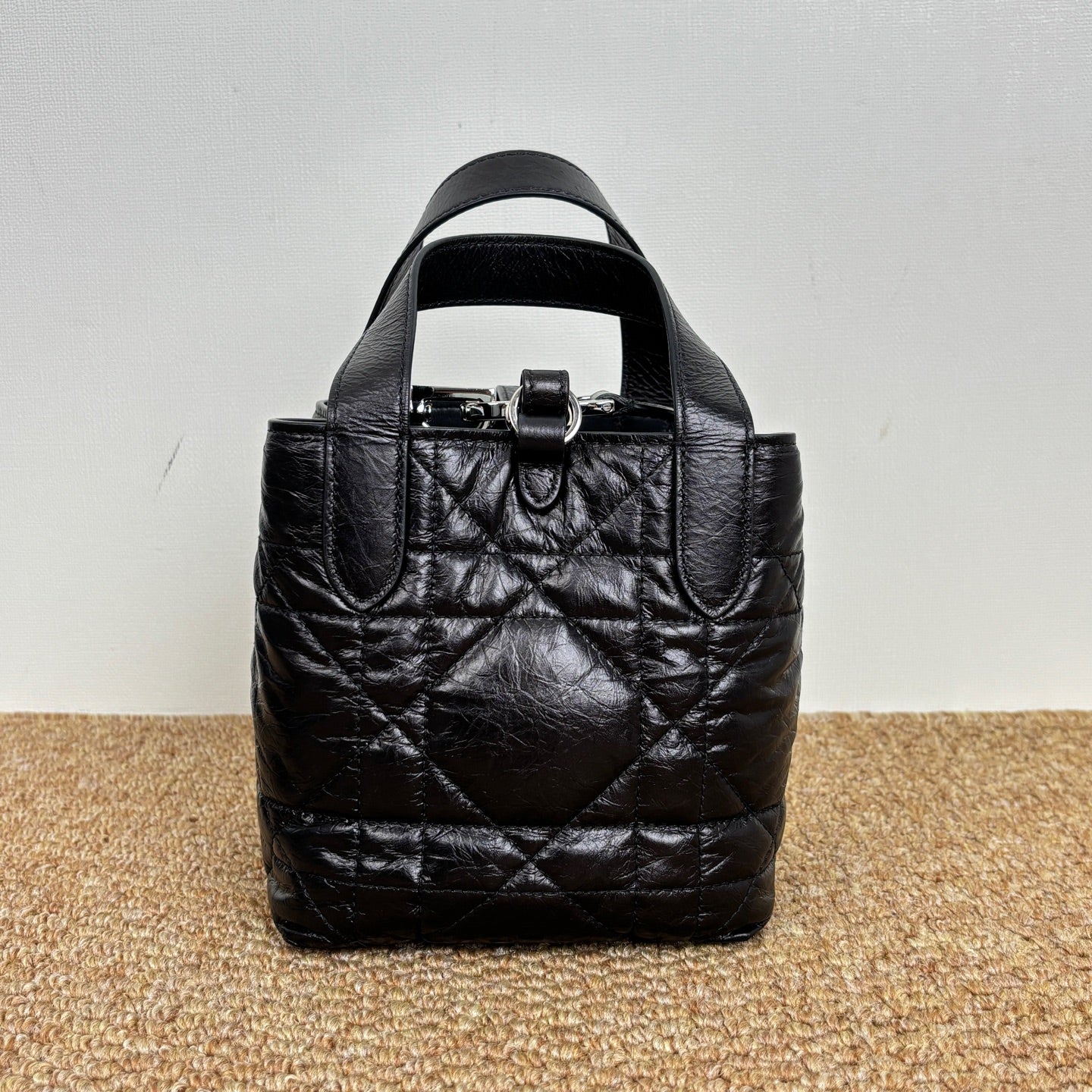 Dior Toujours Vertical Nano Tote Bag Black Macrocannage Crinkled Calfskin S6100PNIO_M900