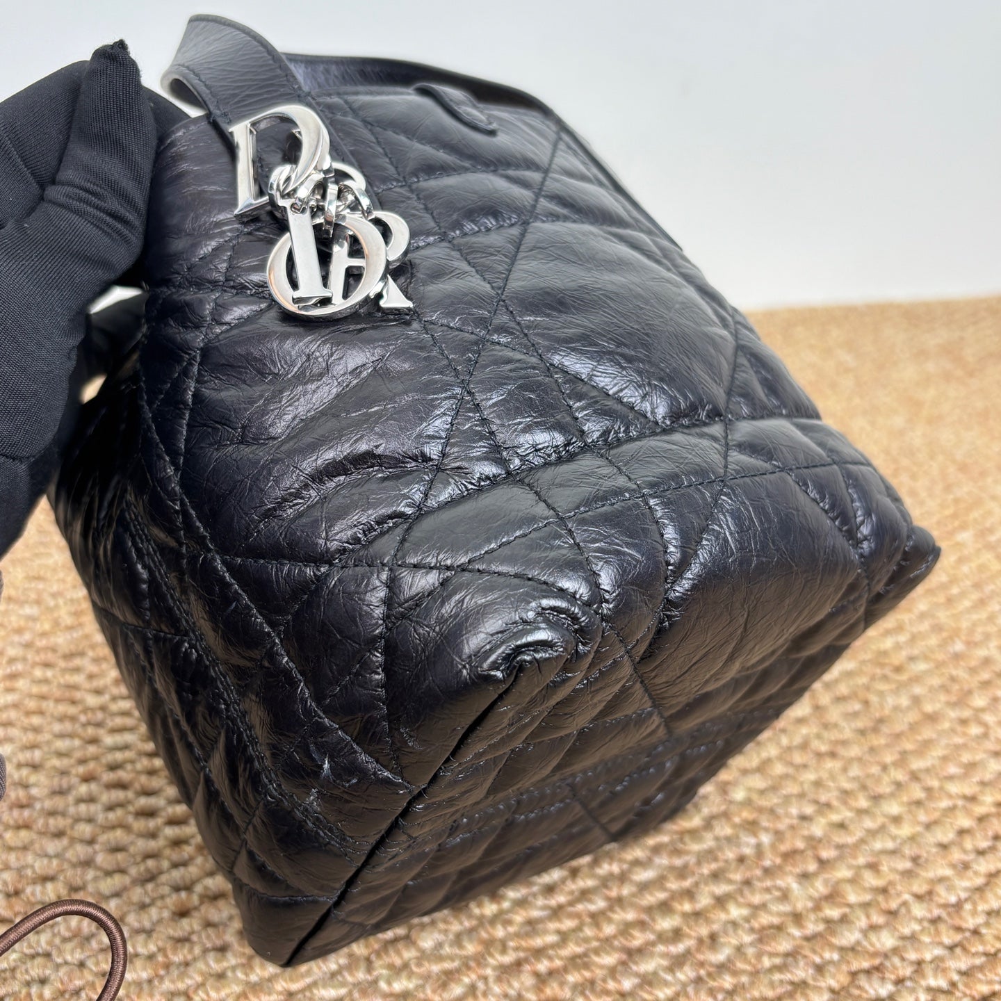 Dior Toujours Vertical Nano Tote Bag Black Macrocannage Crinkled Calfskin S6100PNIO_M900