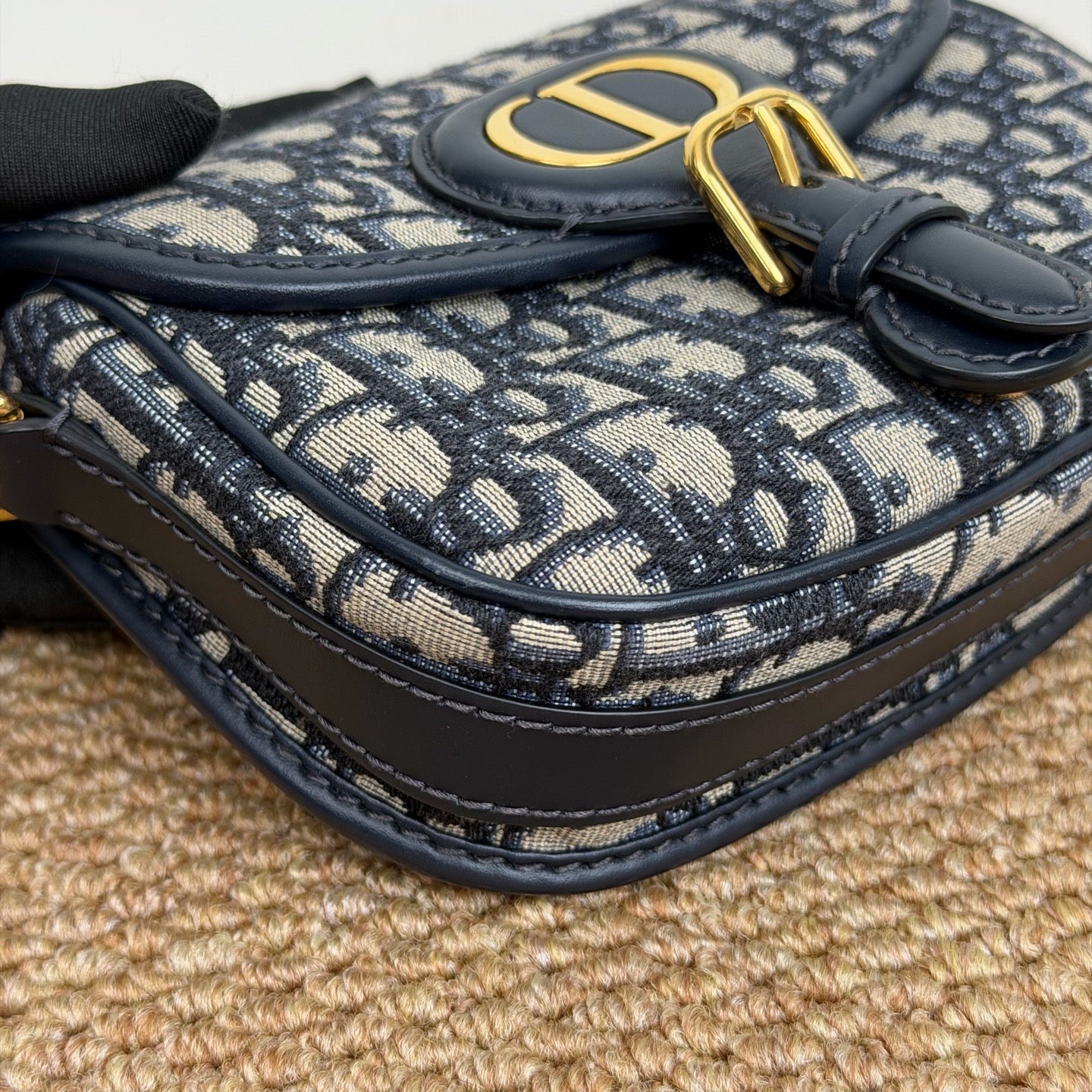 Small Dior Bobby Bag Blue Dior Oblique Jacquard M9317UTZQ_M928